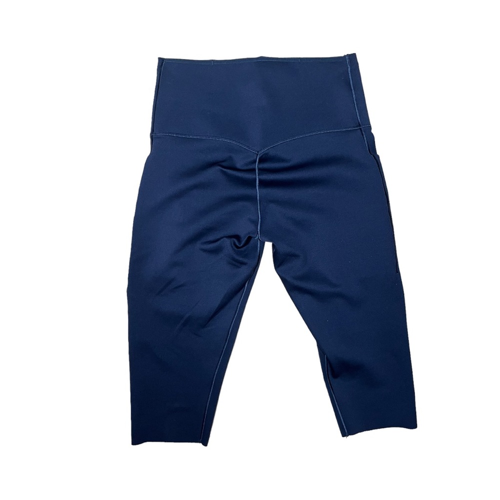 NIKE Dri Fit GO Black Capri Leggings - Picture 2 of 2